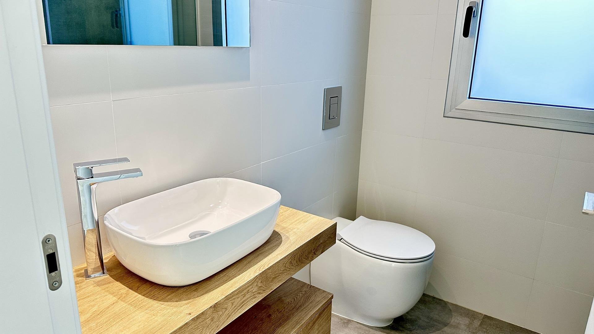 4 Bed, 3 Bath, HouseFor Sale, Algorfa, Alicante