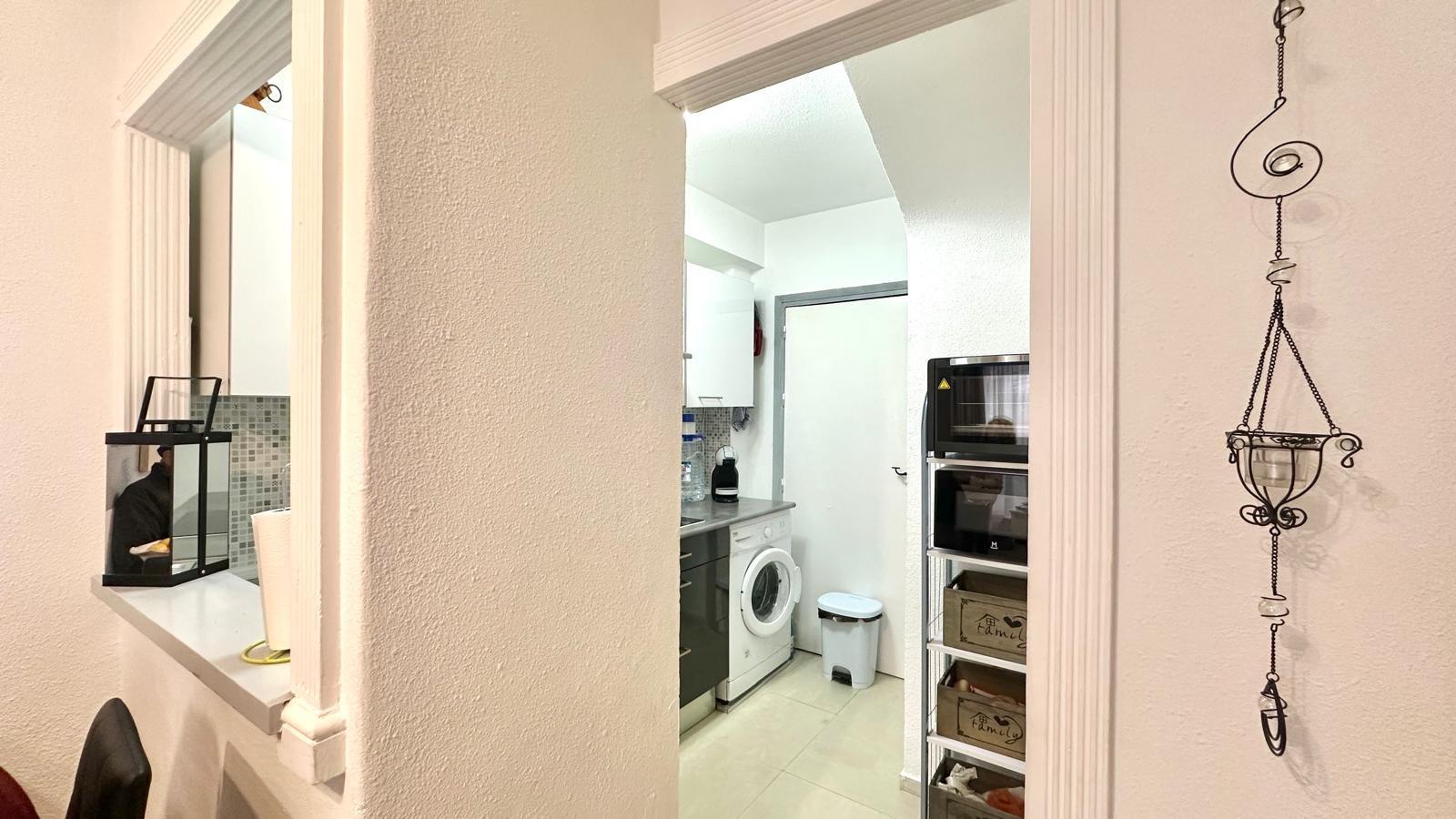 1 Bed, 1 Bath, ApartmentFor Sale, Torrevieja, Alicante