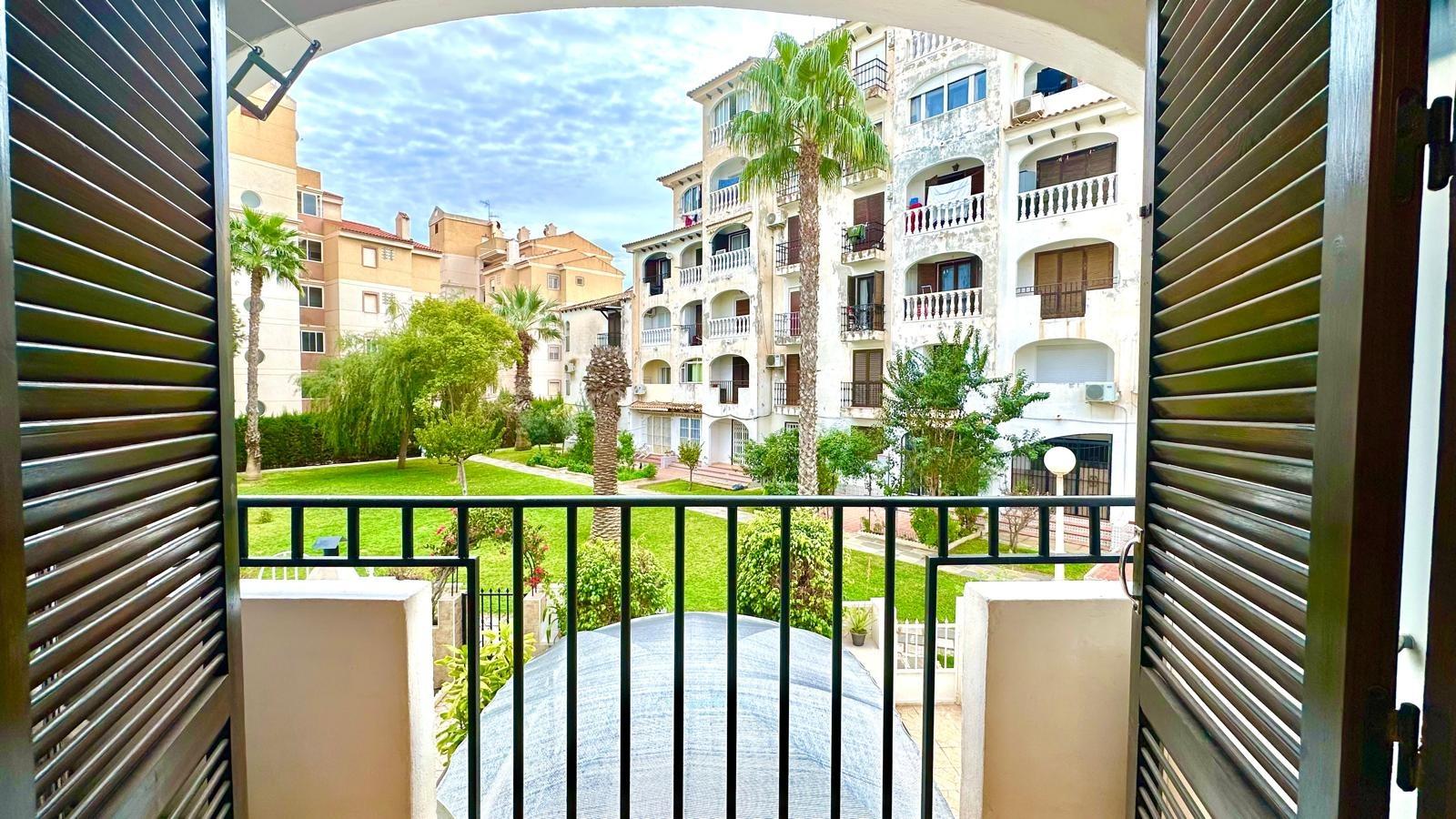 1 Bed, 1 Bath, ApartmentFor Sale, Torrevieja, Alicante