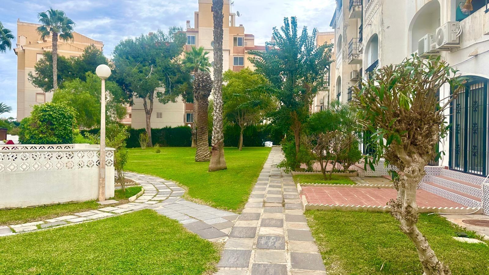 1 Bed, 1 Bath, ApartmentFor Sale, Torrevieja, Alicante