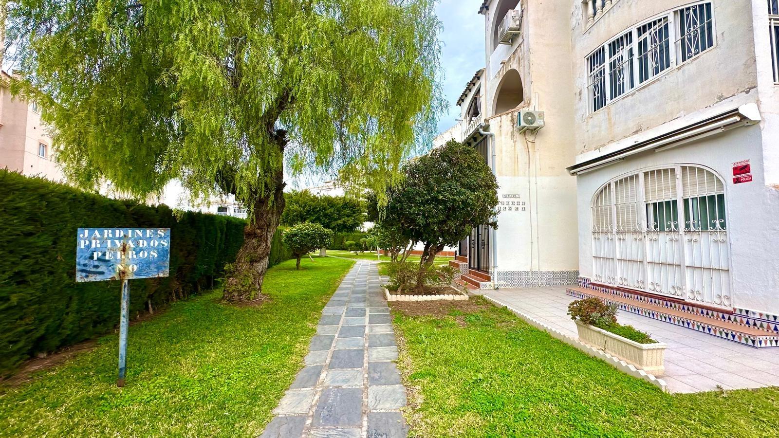 1 Bed, 1 Bath, ApartmentFor Sale, Torrevieja, Alicante