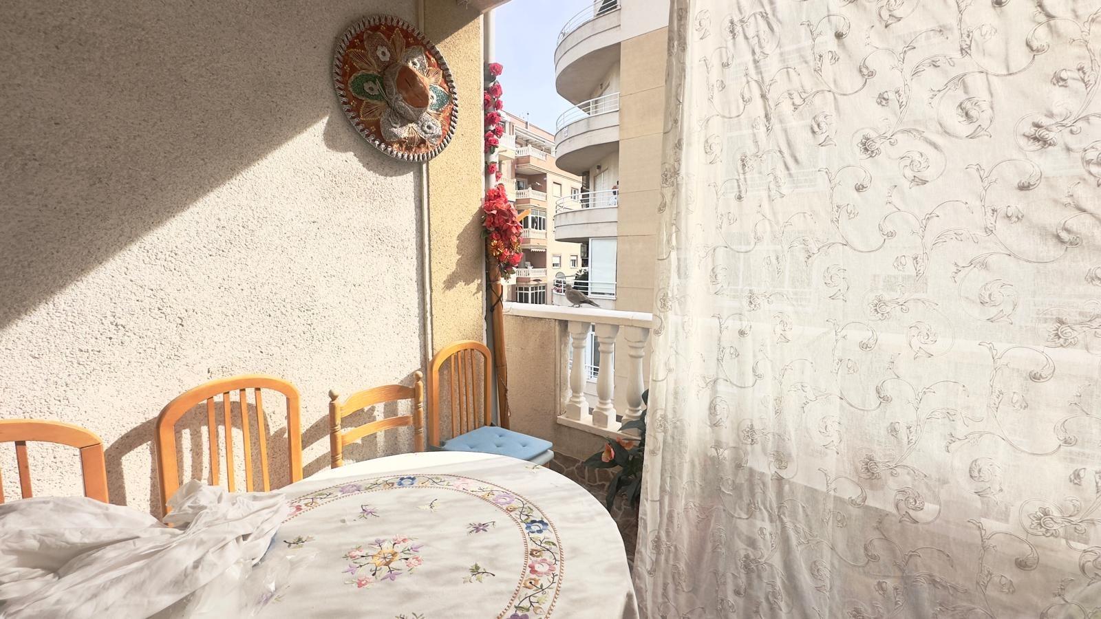 2 Bed, 1 Bath, ApartmentFor Sale, Torrevieja, Alicante