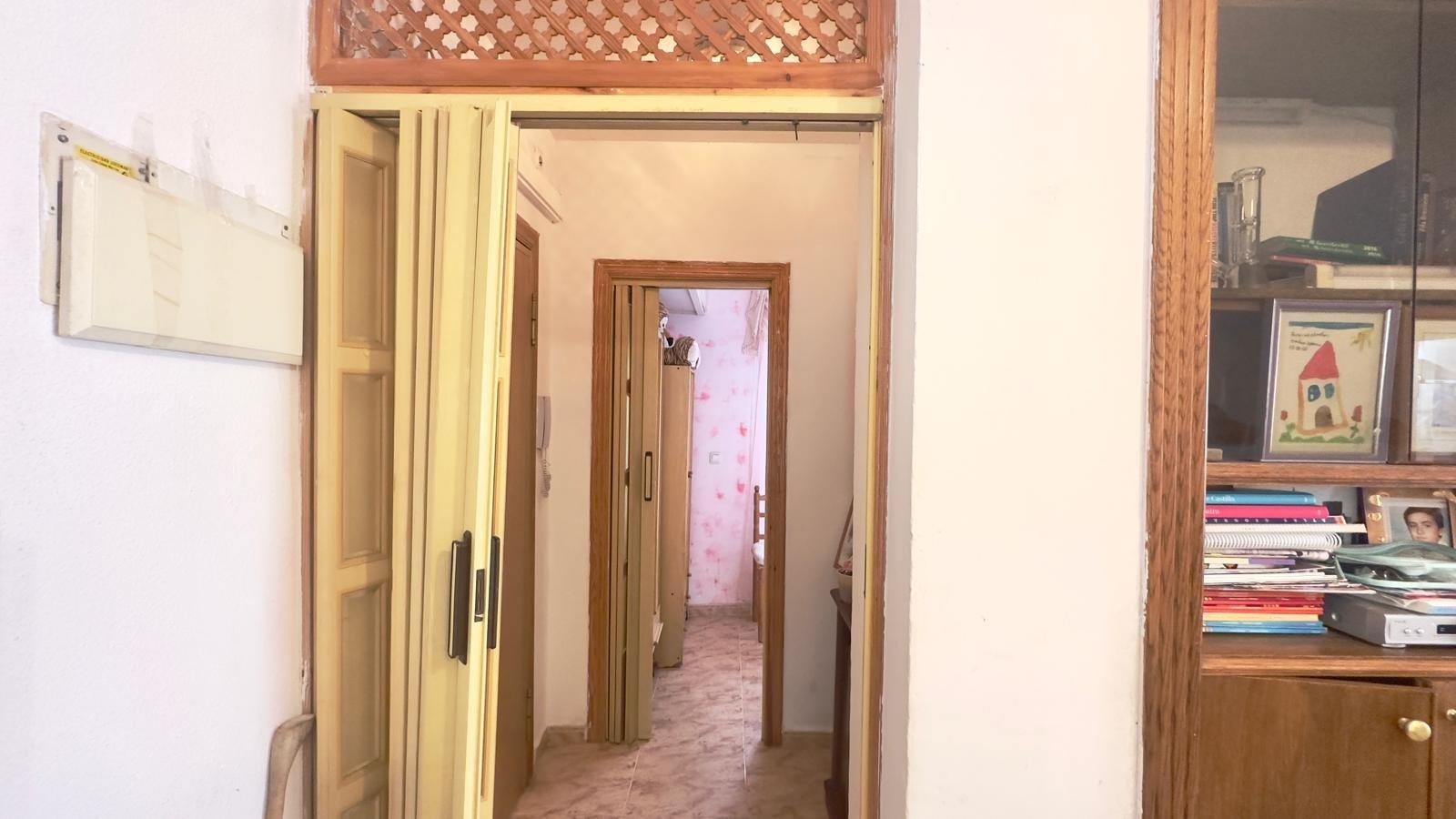 2 Bed, 1 Bath, ApartmentFor Sale, Torrevieja, Alicante