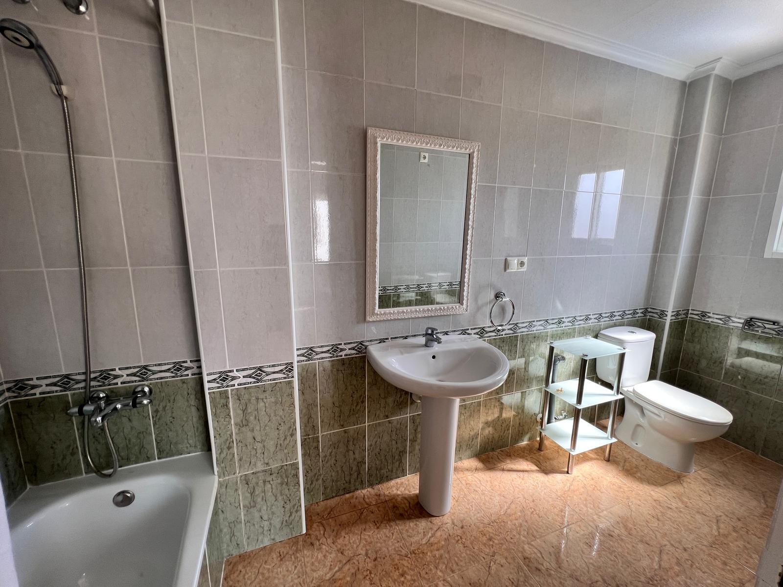 3 Bed, 2 Bath, ApartmentFor Sale, San Fulgencio, Alicante