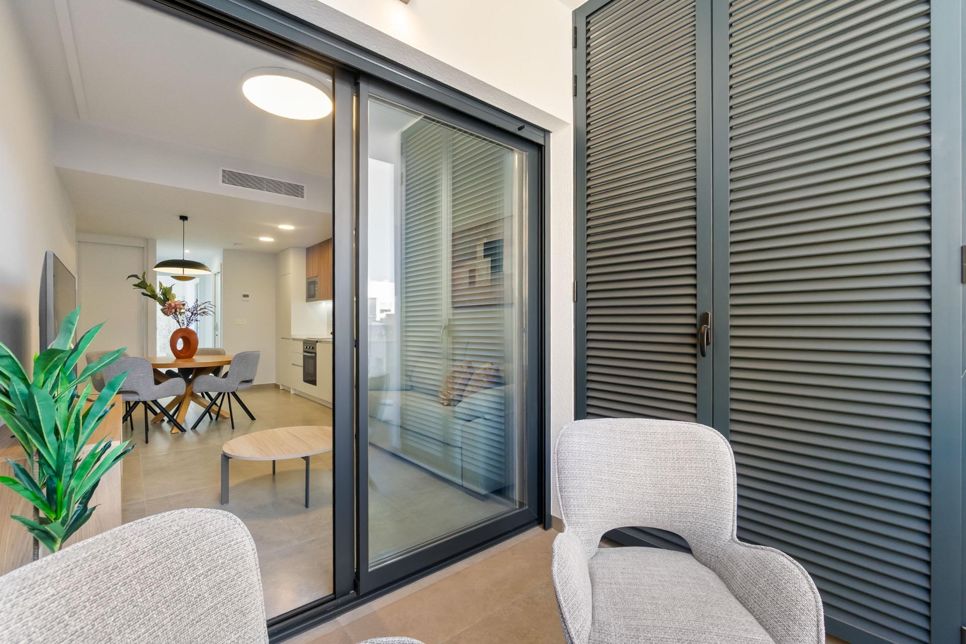 2 Bed, 2 Bath, ApartmentFor Sale, Torrevieja, Alicante