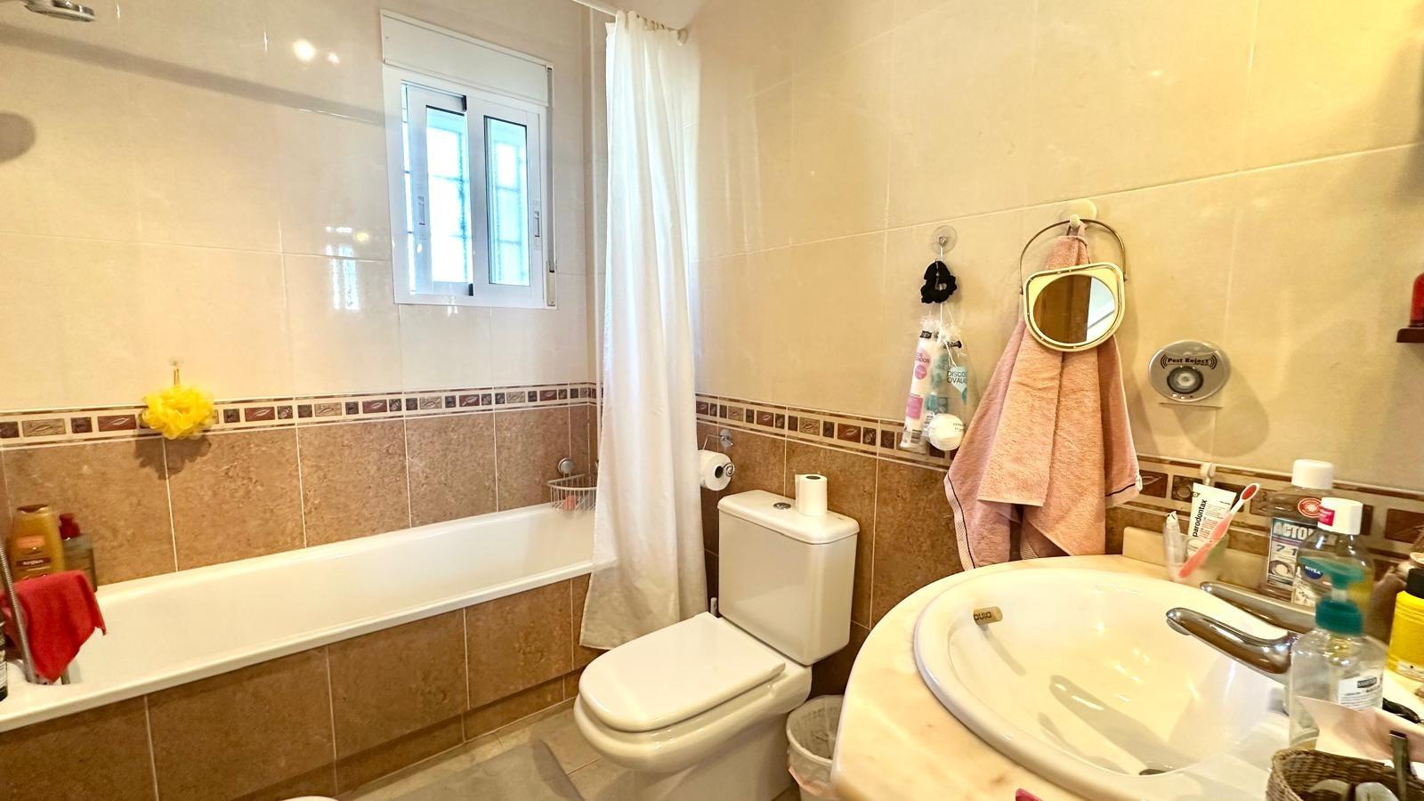 2 Bed, 2 Bath, HouseFor Sale, Bigastro, Alicante