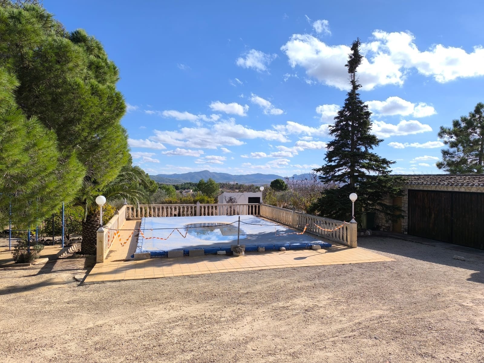 6 Bed, 2 Bath, HouseFor Sale, Yecla, Murcia