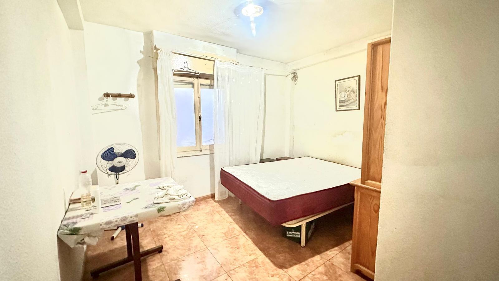 3 Bed, 2 Bath, ApartmentFor Sale, Torrevieja, Alicante