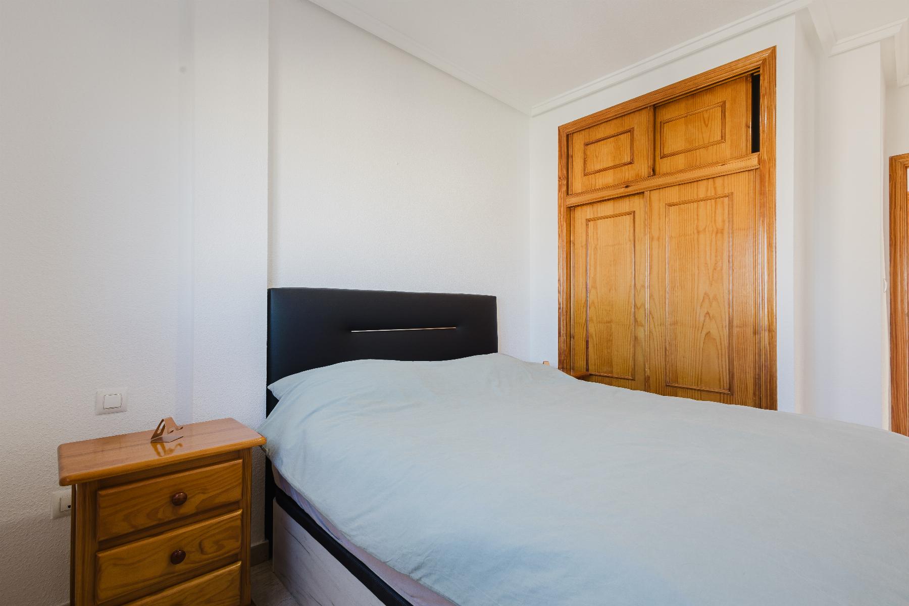 2 Bed, 1 Bath, HouseFor Sale, Torrevieja, Alicante