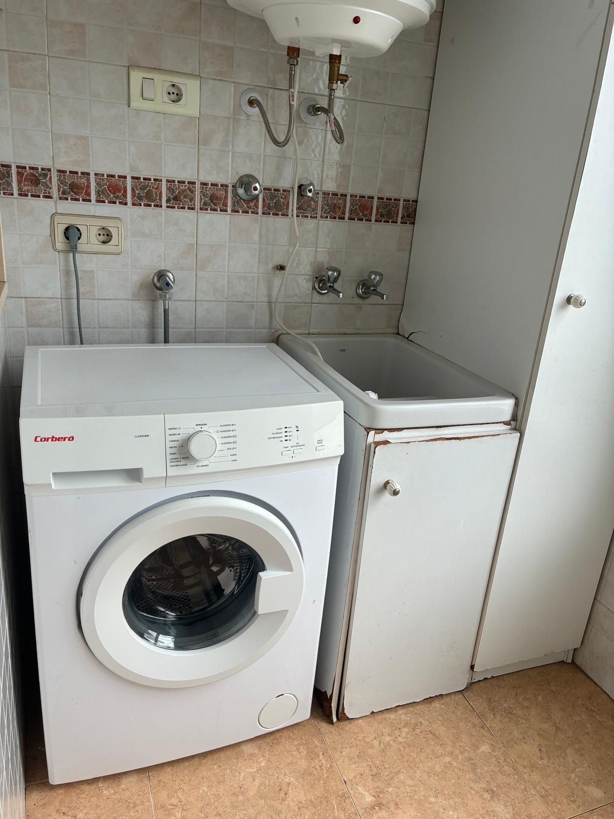 3 Bed, 2 Bath, ApartmentFor Sale, Almoradi, Alicante