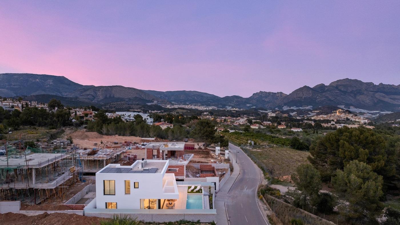 4 Bed, 4 Bath, HouseFor Sale, Polop, Alicante