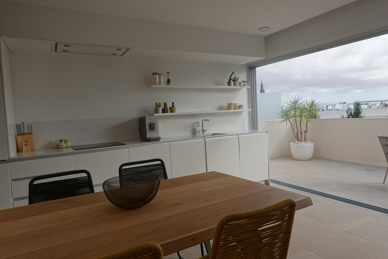 3 Bed, 2 Bath, ApartmentFor Sale, Torrevieja, Alicante