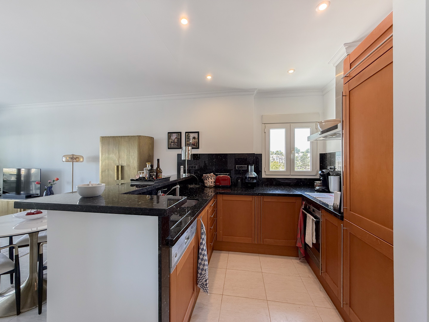 2 Bed, 1 Bath, ApartmentFor Sale, Benissa, Alicante