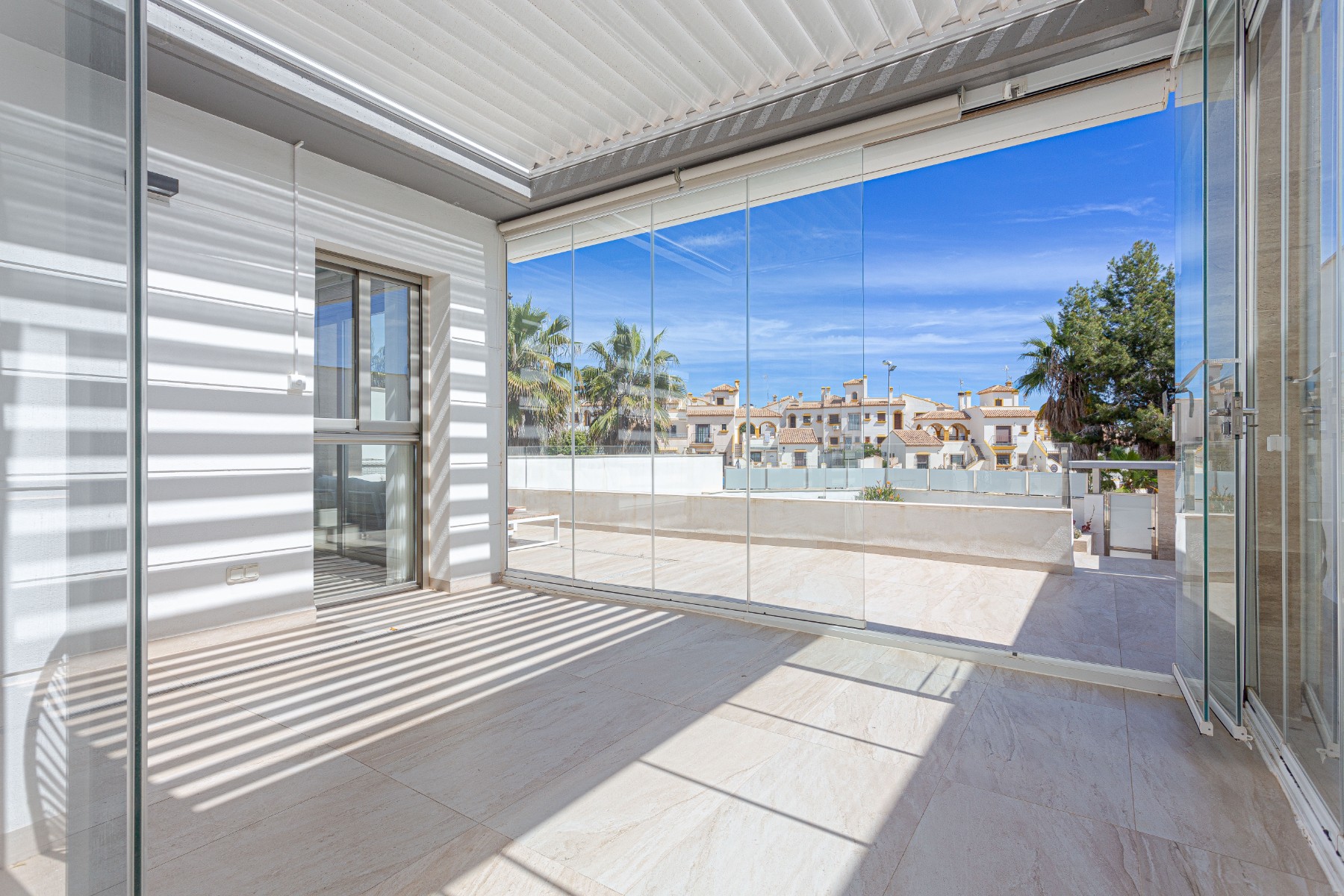 4 Bed, 3 Bath, HouseFor Sale, Orihuela Costa, Alicante