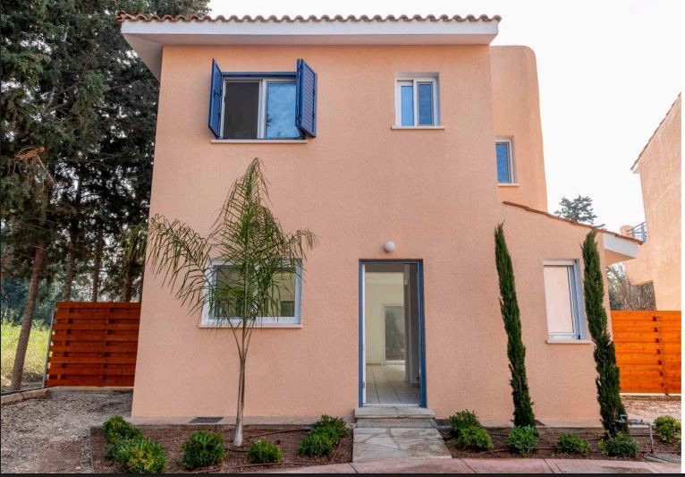 3 Bed, 2 Bath, HouseFor Sale, Kato Paphos, Paphos