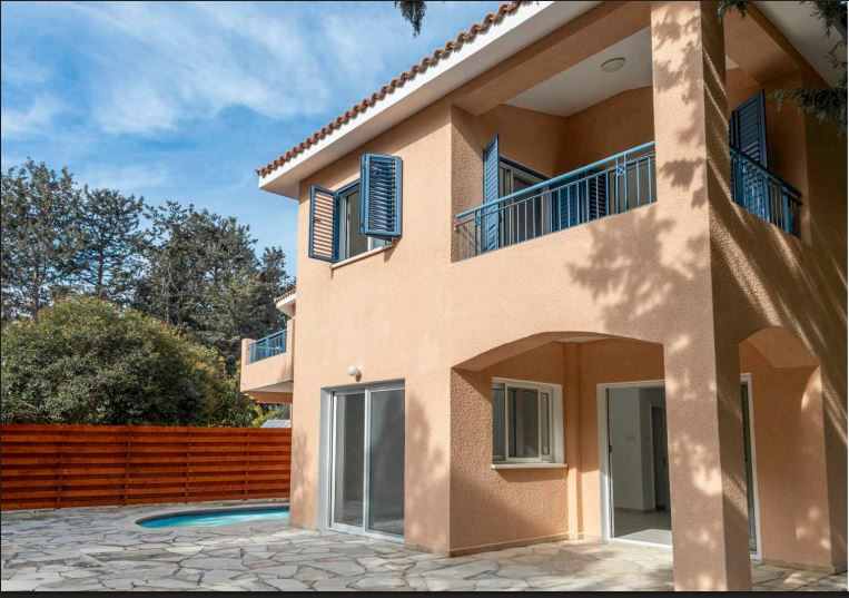 3 Bed, 2 Bath, HouseFor Sale, Kato Paphos, Paphos