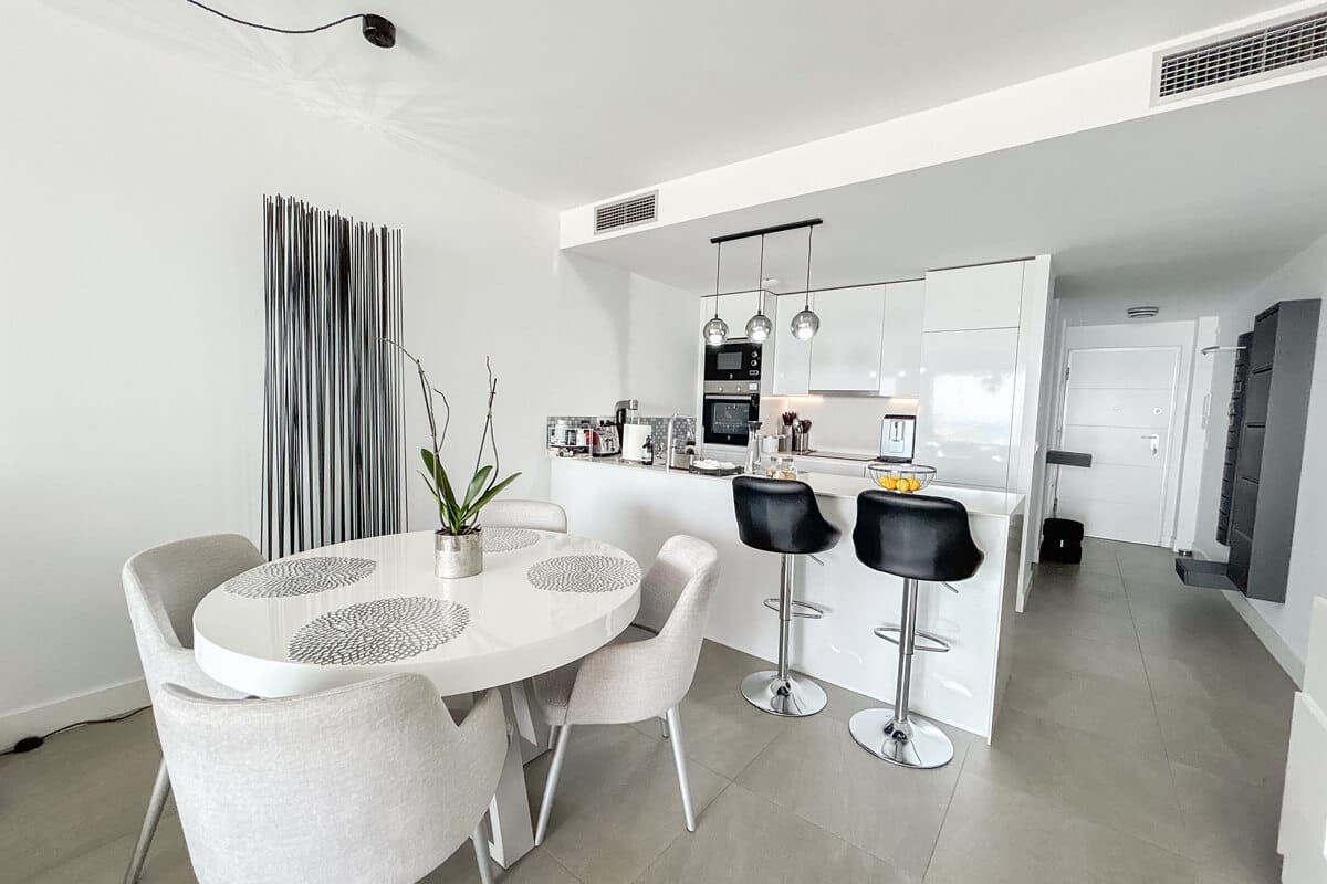 2 Bed, 2 Bath, ApartmentFor Sale, La Duquesa, Malaga