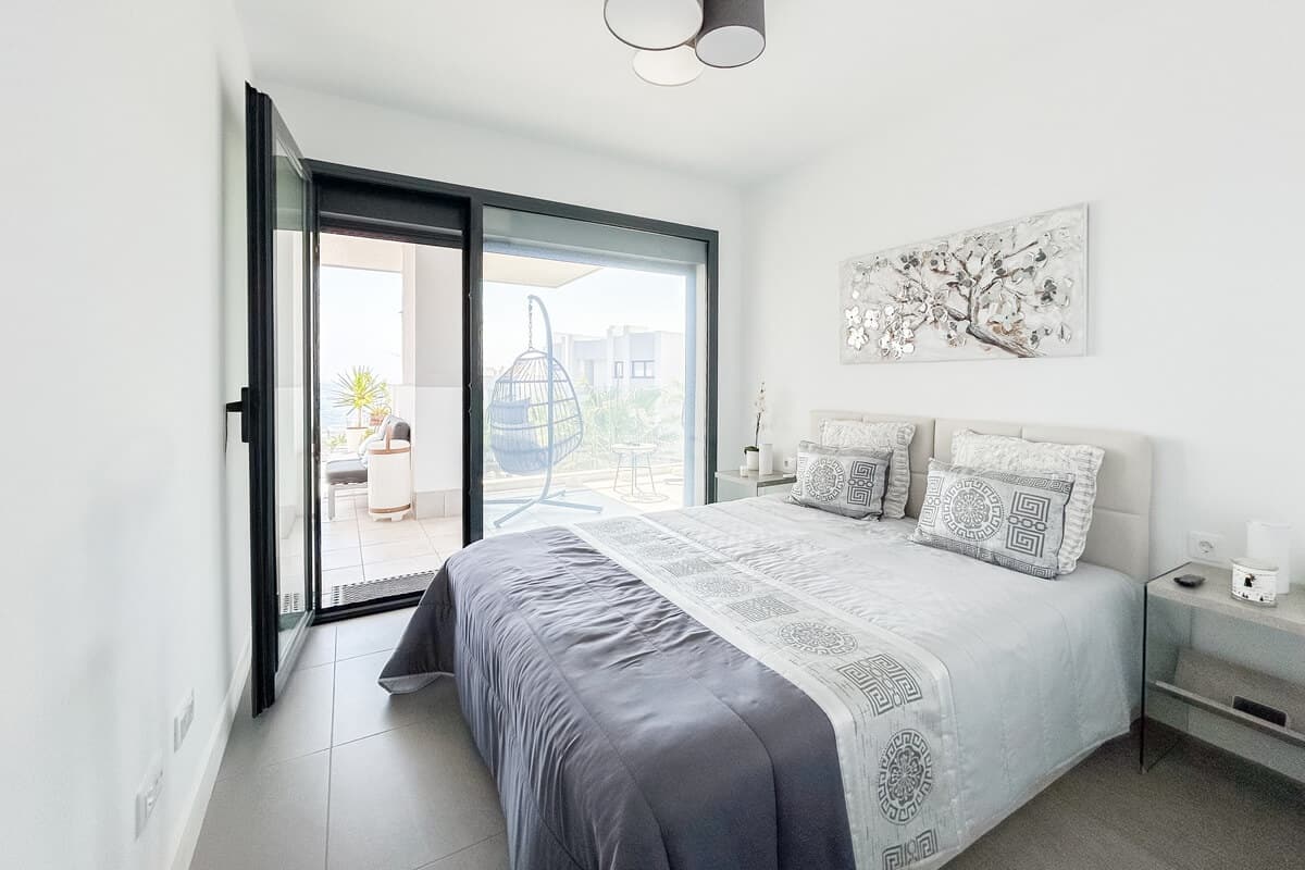 2 Bed, 2 Bath, ApartmentFor Sale, La Duquesa, Malaga