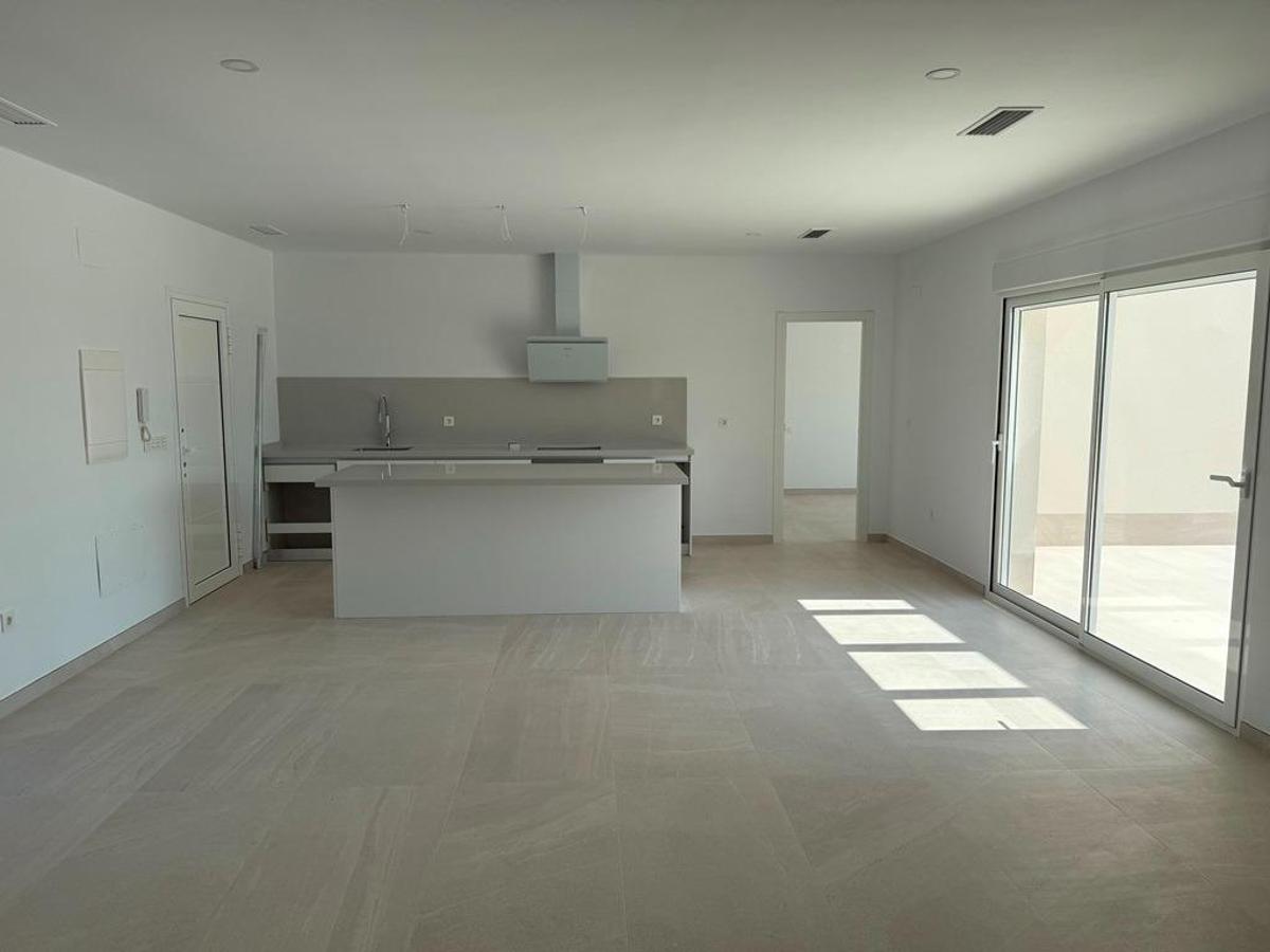 3 Bed, 2 Bath, HouseFor Sale, Pinoso, Costa Blanca