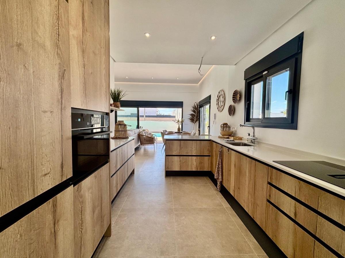 3 Bed, 2 Bath, HouseFor Sale, Rojales, Costa Blanca