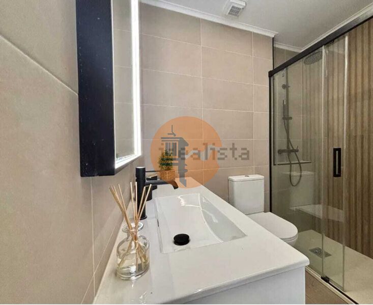 2 Bed, 1 Bath, ApartmentFor Sale, Almada, Setubal