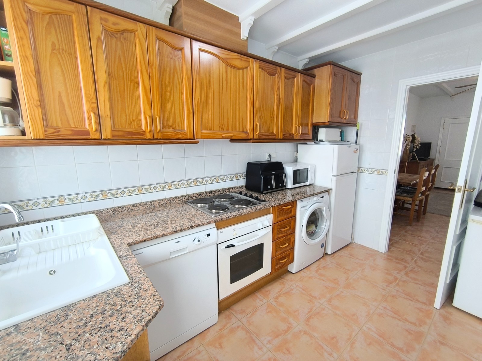 3 Bed, 2 Bath, HouseFor Sale, Algorfa, Alicante