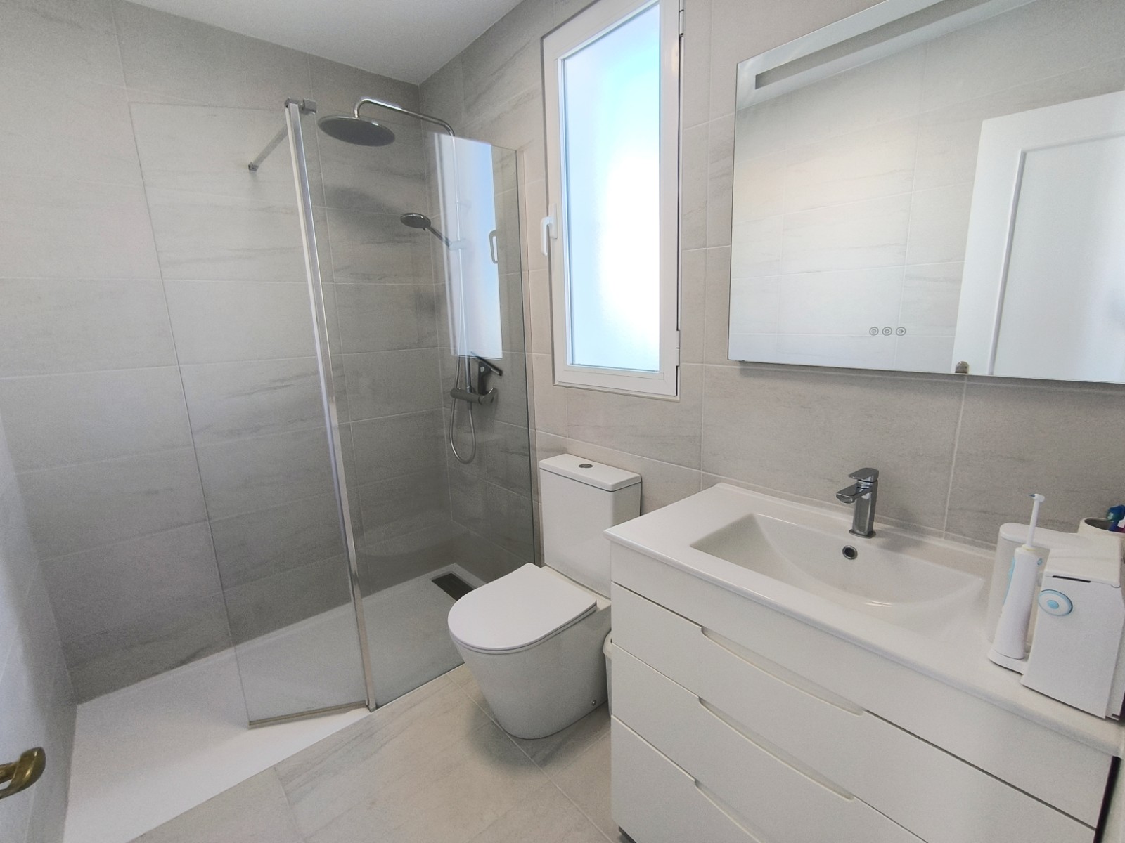 3 Bed, 2 Bath, HouseFor Sale, Algorfa, Alicante