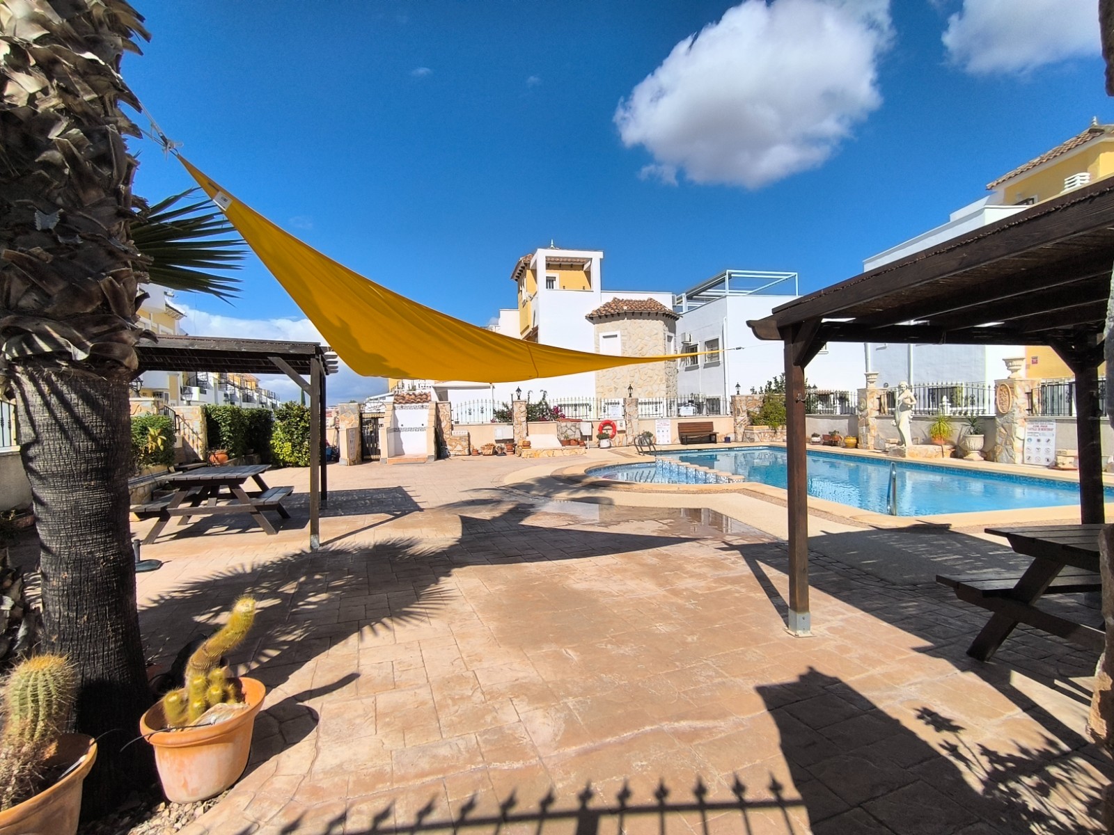 3 Bed, 2 Bath, HouseFor Sale, Algorfa, Alicante