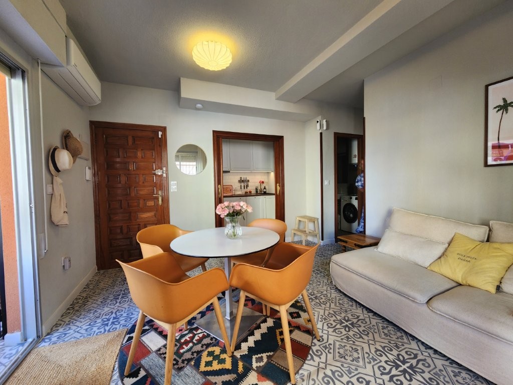 3 Bed, 1 Bath, ApartmentFor Sale, La Mata, Alicante