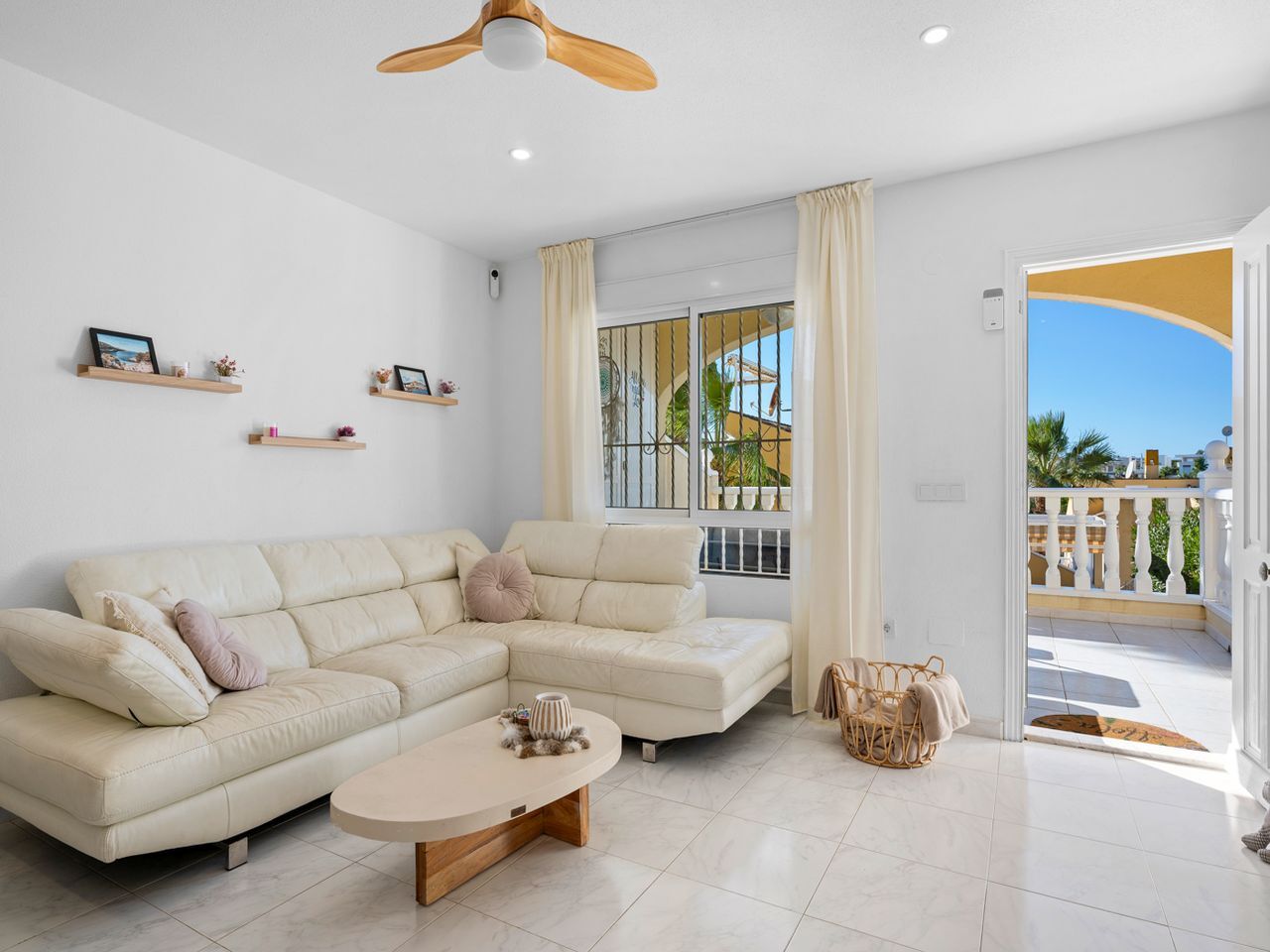 3 Bed, 2 Bath, HouseFor Sale, Benijofar, Alicante