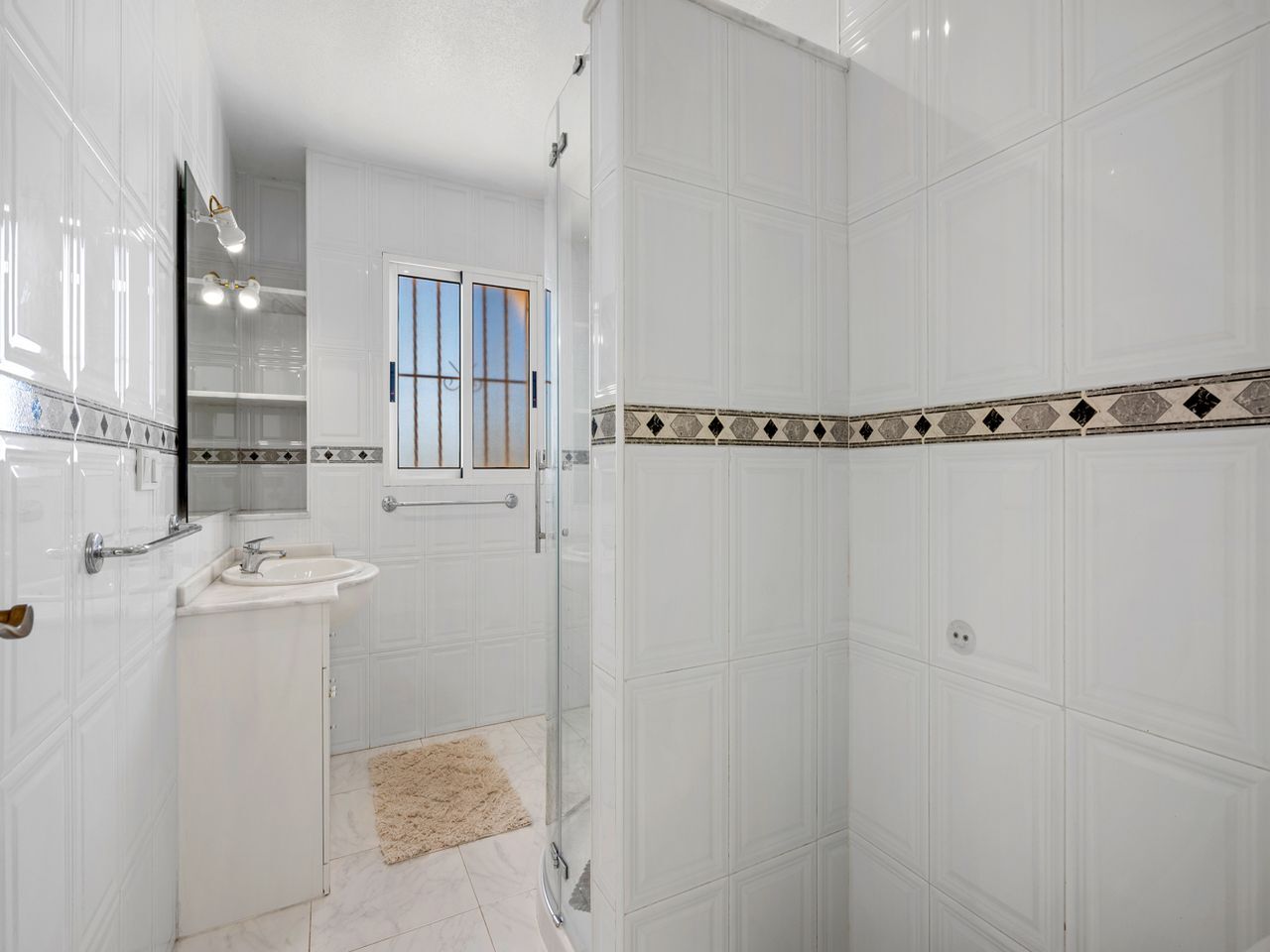 3 Bed, 2 Bath, HouseFor Sale, Benijofar, Alicante