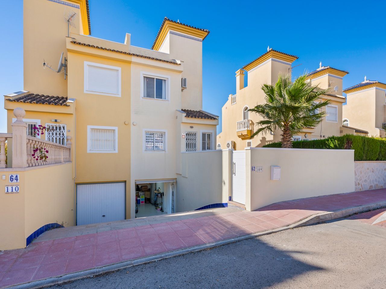 3 Bed, 2 Bath, HouseFor Sale, Benijofar, Alicante