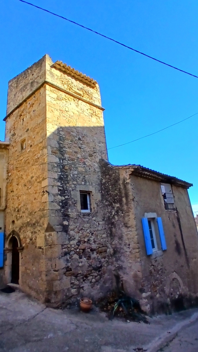 4 Bed, 2 Bath, HouseFor Sale, Fouzilhon, Herault, Languedoc-Roussillon, 34480