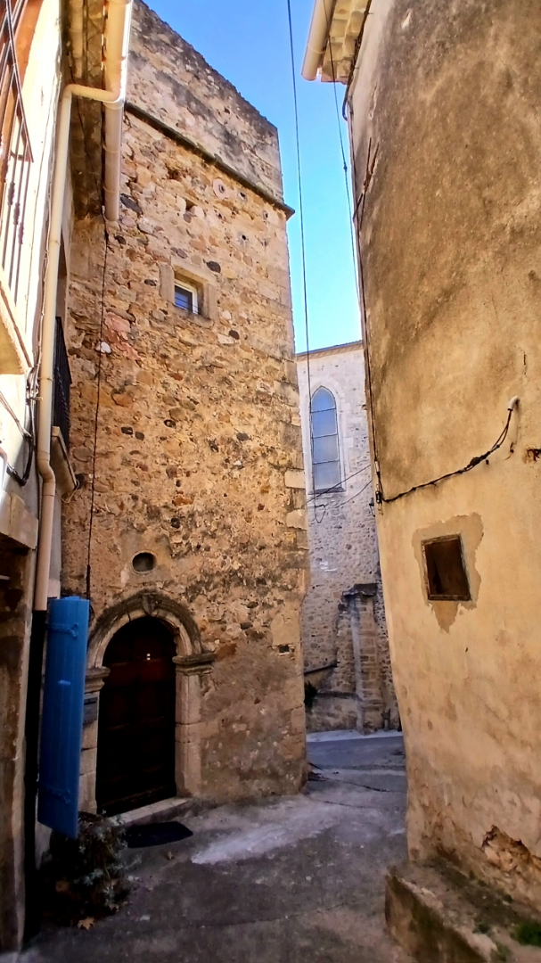 4 Bed, 2 Bath, HouseFor Sale, Fouzilhon, Herault, Languedoc-Roussillon, 34480