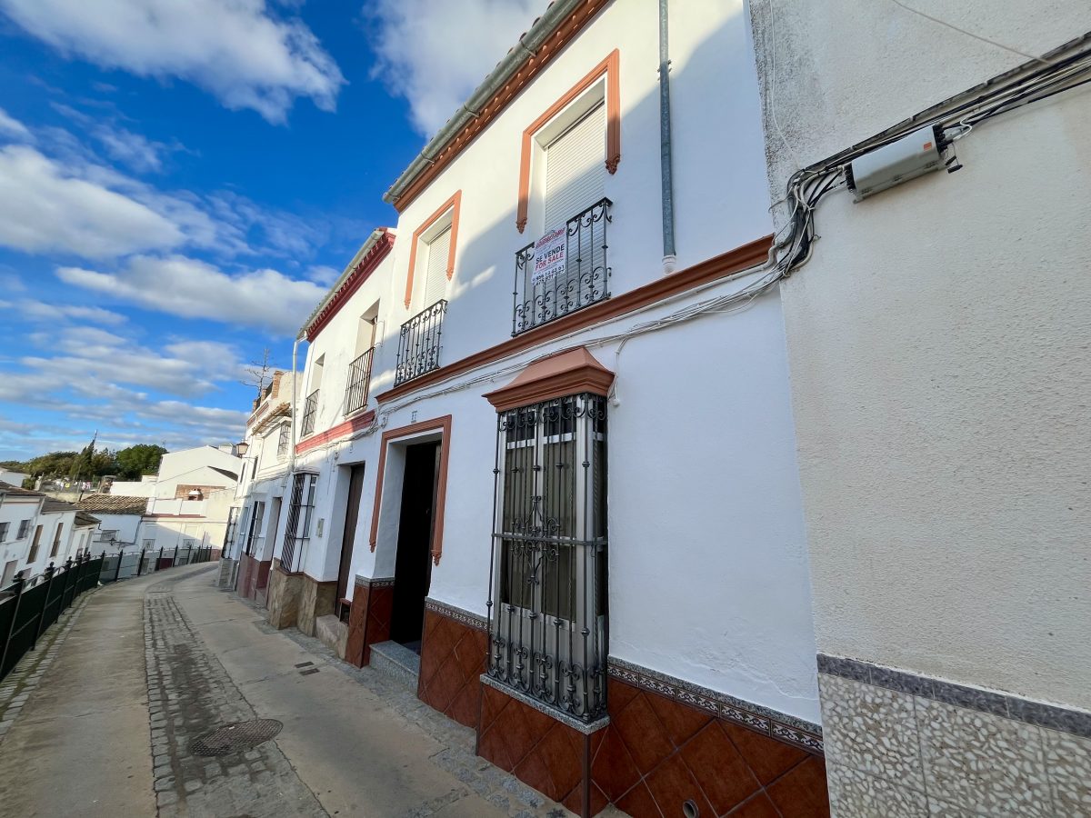 5 Bed, 2 Bath, HouseFor Sale, Olvera 11690, Andalucia