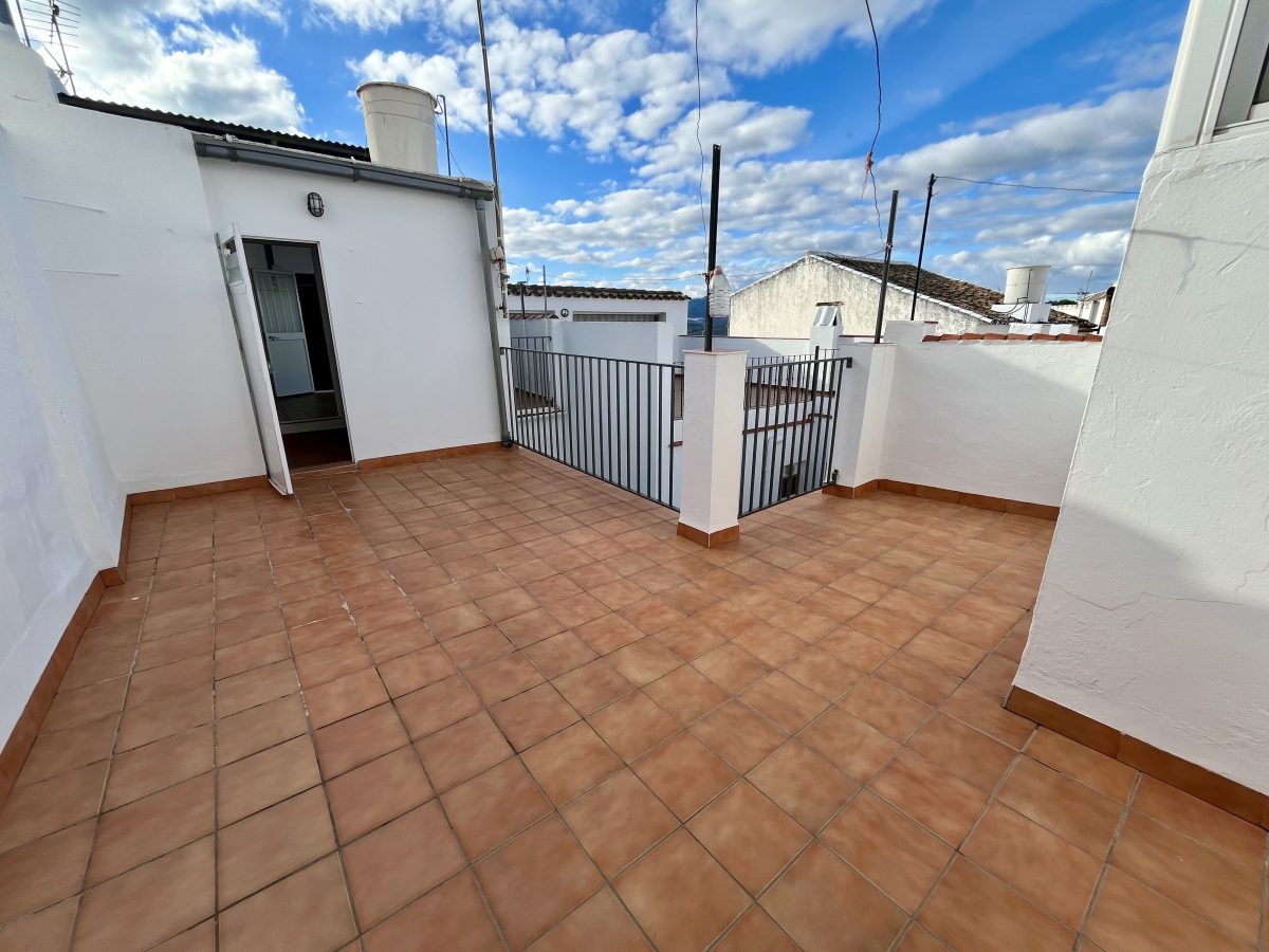5 Bed, 2 Bath, HouseFor Sale, Olvera 11690, Andalucia