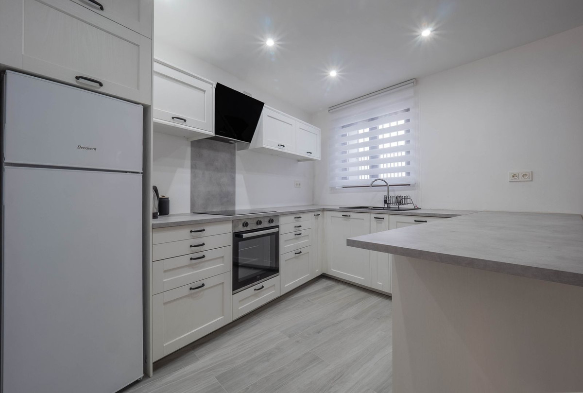 Alhaurin el Grande, Malaga, 3 Bedrooms Bedrooms, ,1 BathroomBathrooms,For Sale,R5235502