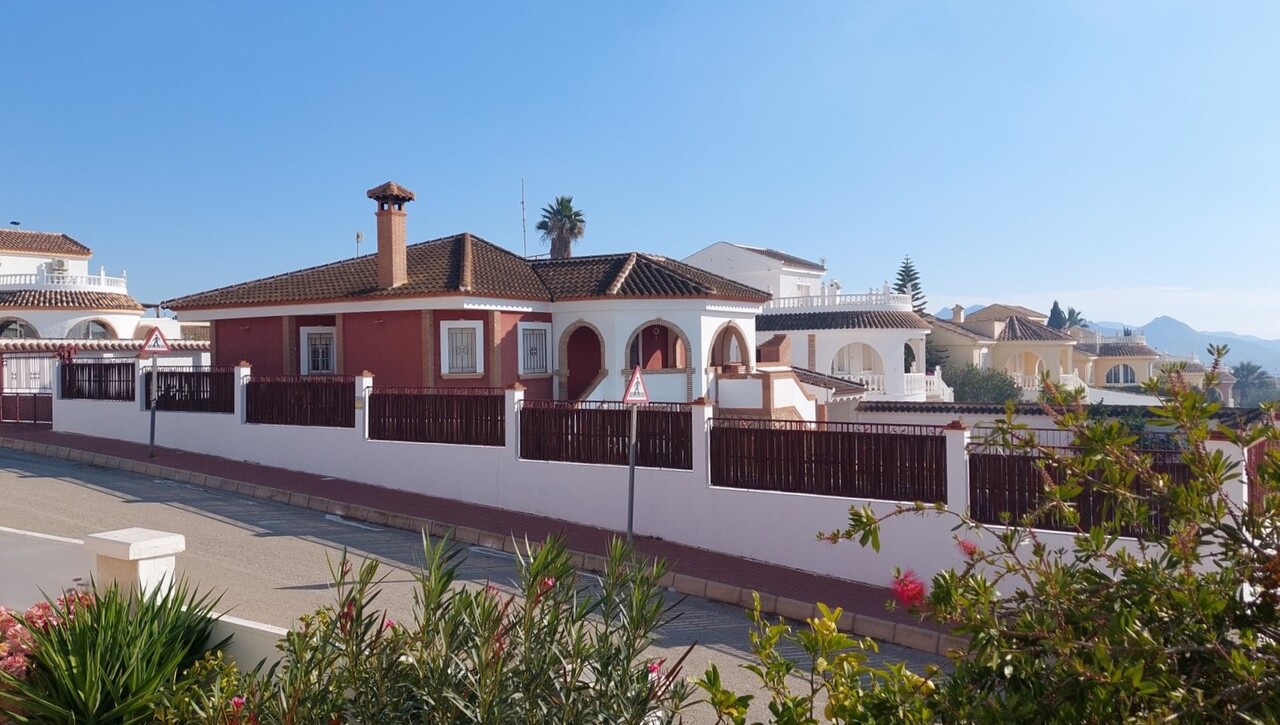 3 Bed, 2 Bath, HouseFor Sale, Camposol, Murcia