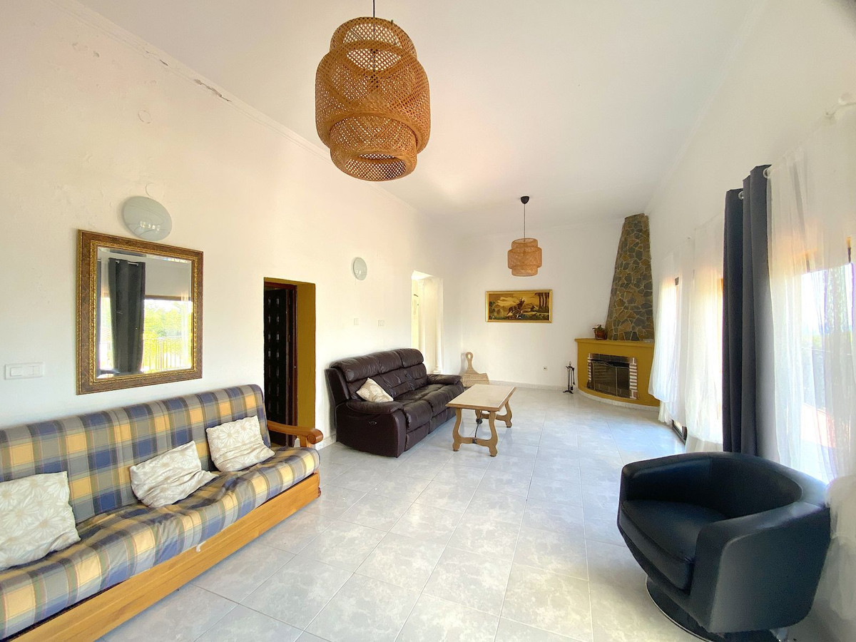 5 Bed, 3 Bath, HouseFor Sale, Mijas, Malaga