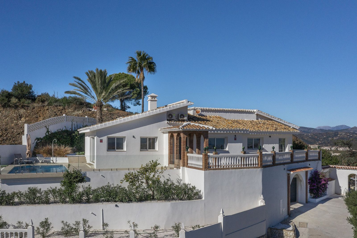 3 Bed, 3 Bath, HouseFor Sale, Mijas, Malaga