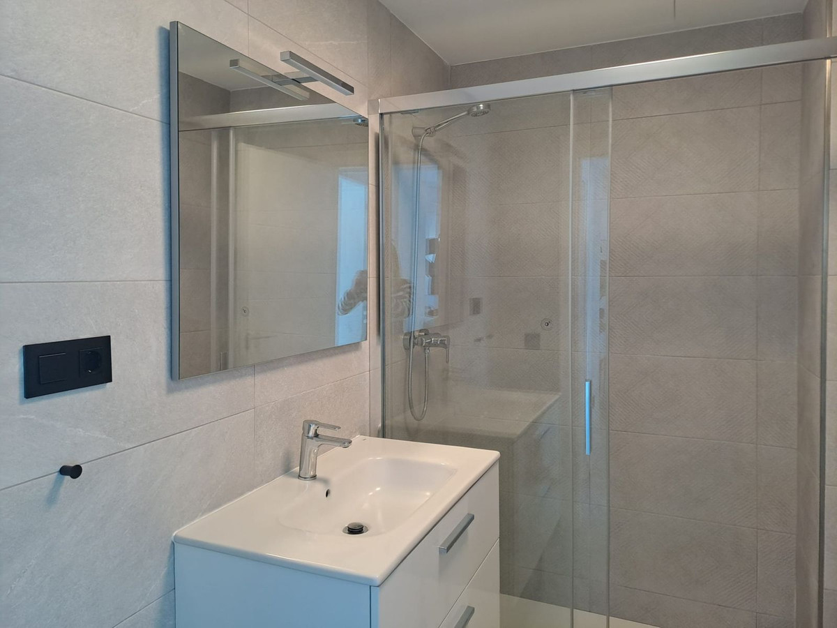 2 Bed, 1 Bath, ApartmentFor Sale, Cancelada, Malaga