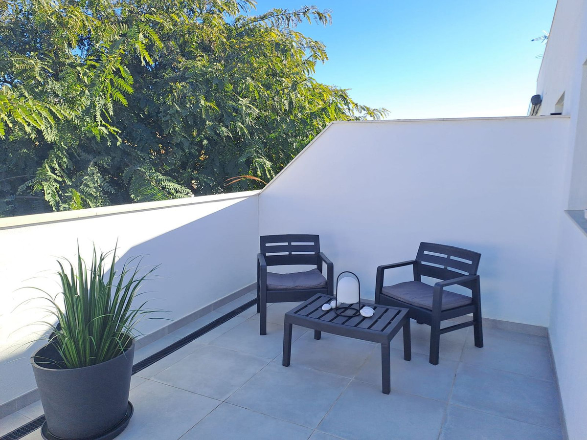 2 Bed, 1 Bath, ApartmentFor Sale, Cancelada, Malaga