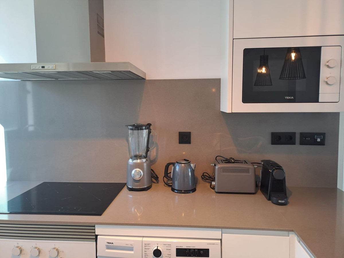 2 Bed, 1 Bath, ApartmentFor Sale, Cancelada, Malaga