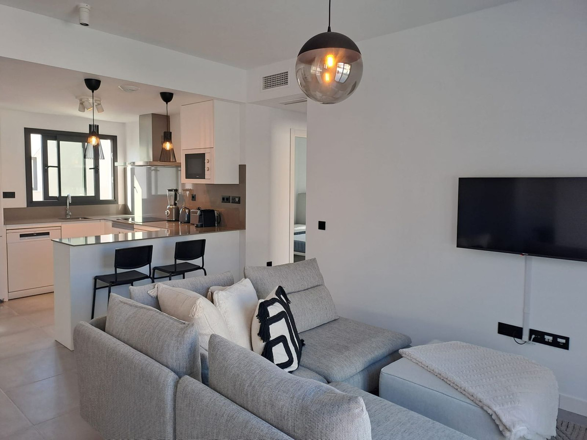 2 Bed, 1 Bath, ApartmentFor Sale, Cancelada, Malaga