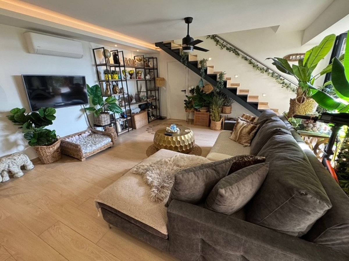 3 Bed, 3 Bath, HouseFor Sale, Estepona, Malaga