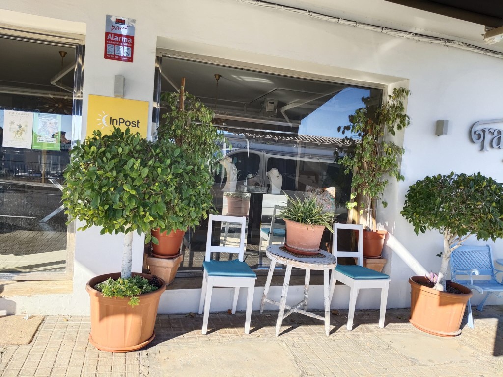 Commercial Property, For Sale