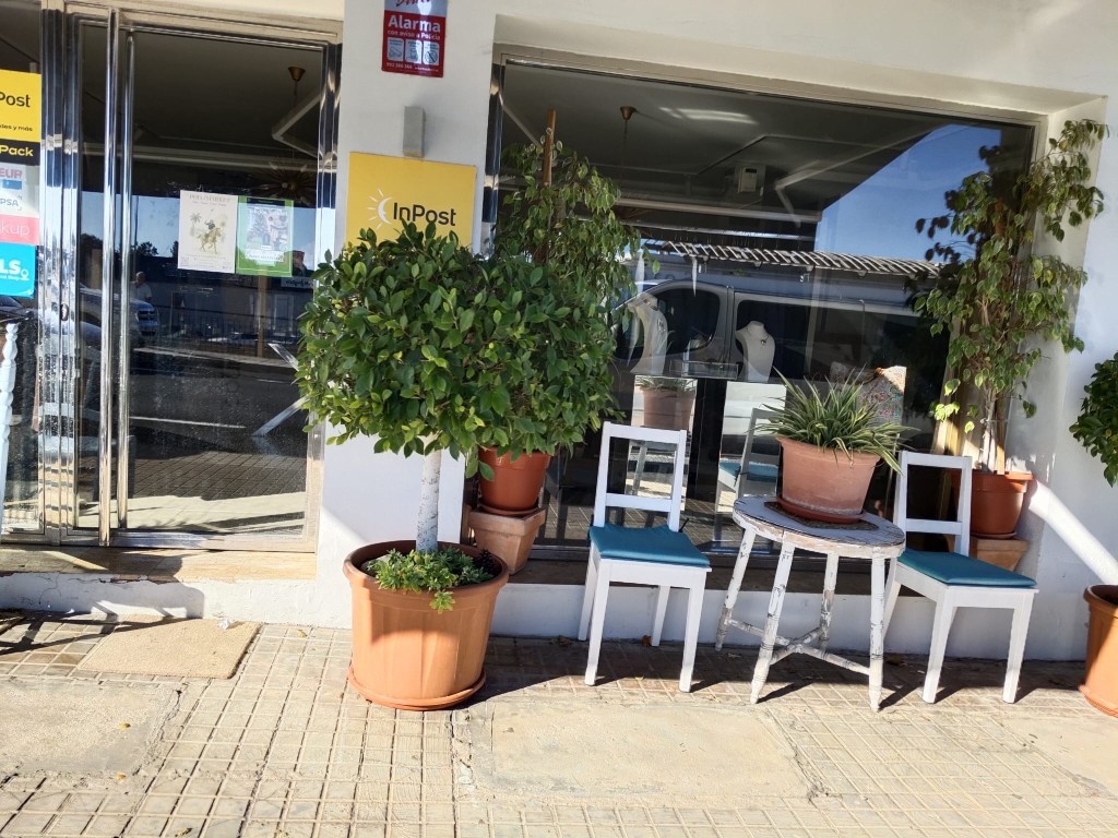 Commercial Property, For Sale