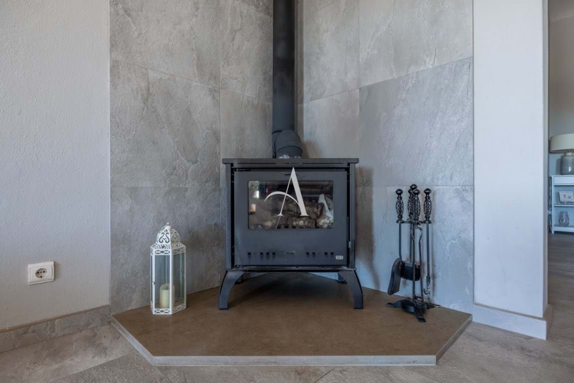 3 Bed, 2 Bath, HouseFor Sale, Sao Bras De Alportel, Faro, 8150-035