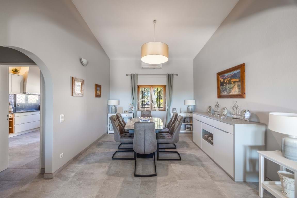 3 Bed, 2 Bath, HouseFor Sale, Sao Bras De Alportel, Faro, 8150-035