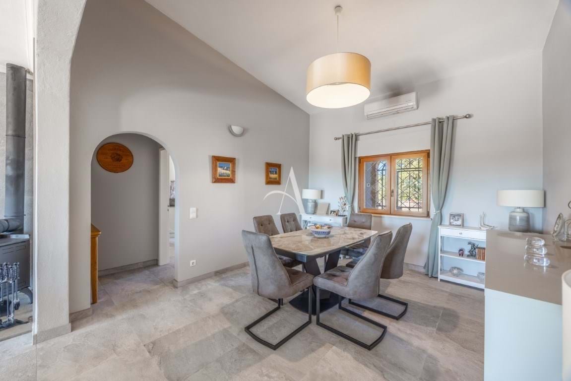 3 Bed, 2 Bath, HouseFor Sale, Sao Bras De Alportel, Faro, 8150-035